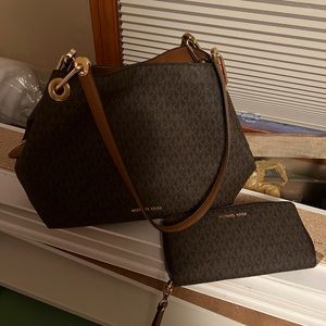 Michael Kors purse and wallet.